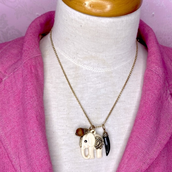 🌹 Set of 2 🌹 White Gold Elephant Pendant Necklace w/ Charms & Gold Toned Choker🌹 - Picture 3 of 16